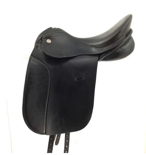 KN used dressage saddle